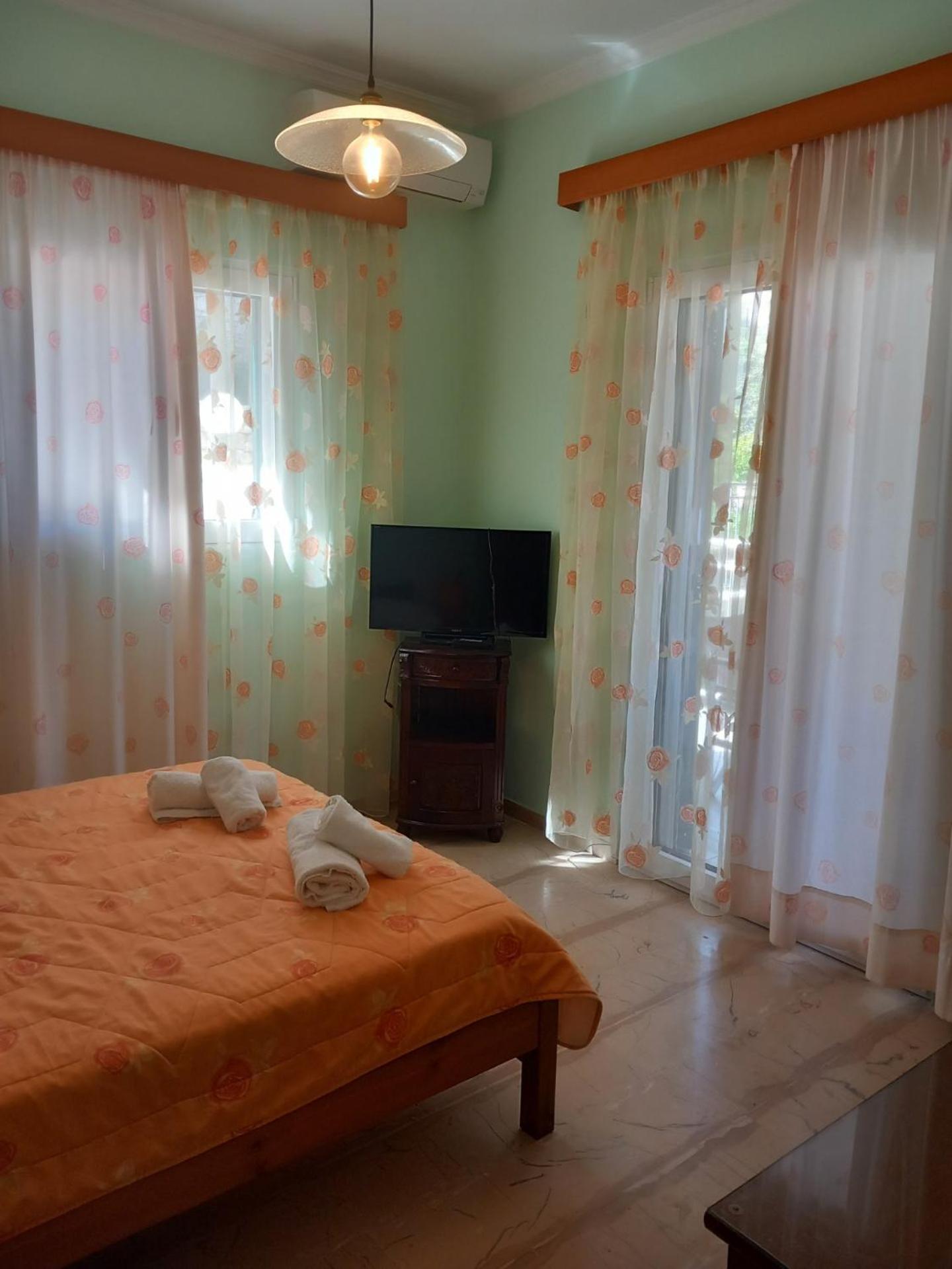 Apartamento Cornelia Lákka Exterior foto
