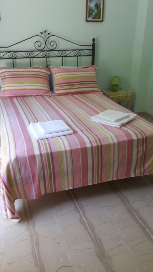 Apartamento Cornelia Lákka Exterior foto